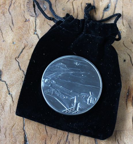 The 'Shelling of Newcastle' Medallion - morpeth antique centre hunter valley royal australian mint coin banknote bread token numismatic newcastle fort scratchley 75th anniversary shelling medallion token