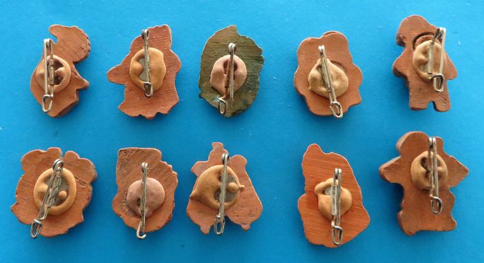 German Badge Set - Zodiacs - pottery painted zodiacs morpeth antique centre hunter valley german third reich winter charity relief WHW winterhilfswerk campaign tinnie badges
