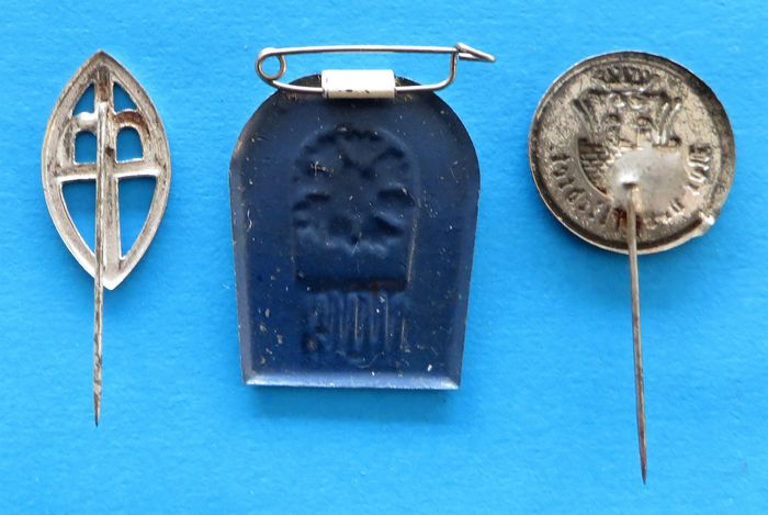 German Badge Trio - VDA - morpeth anrtique centre hunter valley german world war two II WHW winterhilfswerk DVA cultural organisation spying charity campaign relief tinnie badge third reich