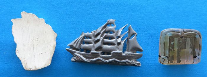 German Donation Trio - Ships - morpeth antique centre hunter valleywildflower german third reich winter charity relief badge amber baltic tinnie donation pin token plastic glass ship navy bread bag timber pottery metal