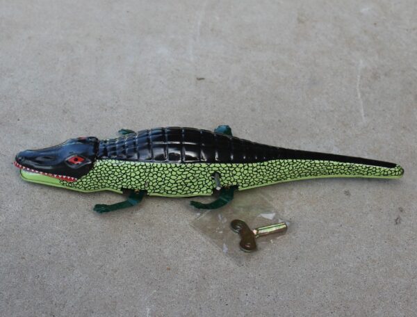 morpeth antique centre gift gallery hunter valley tin toy crocodile wind up key collectable new