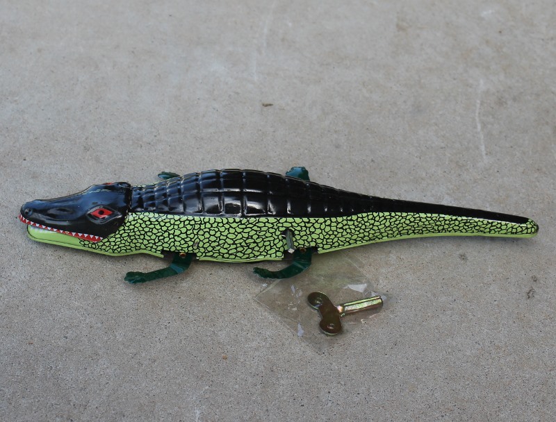 Tin Toy - Crocodile - morpeth antique centre gift gallery hunter valley tin toy crocodile wind up key collectable new