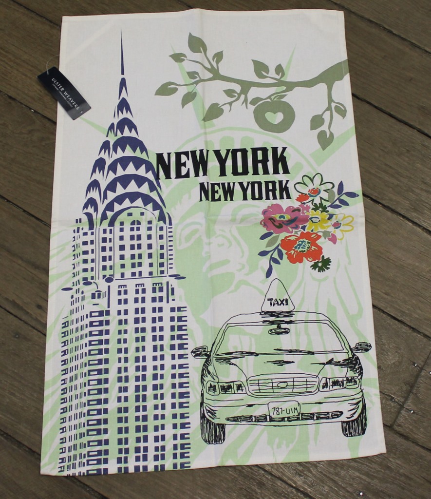 Teatowel - New York, USA - morpeth antique centre hunter valley linen cotton blend tea towel teatowel vintage road trip new holiday destination australian town big icon native bird animal flora fauna wild flowers beach coast rural outback souvenier international destination landmark city region new york city that never sleeps usa united states fifth avenue empire state building taxi central park statue liberty