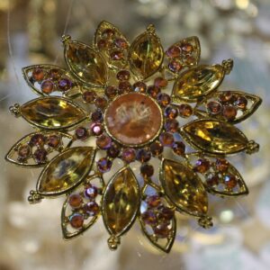Brooch – Amber Coloured