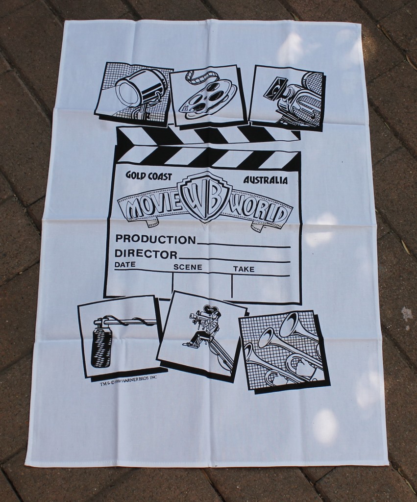 Teatowel - Movie World - morpeth antique centre hunter gold coast valley movie world tea towel road trip warner bros. movie world