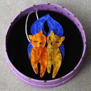Erstwilder Brooch – The Lovecats