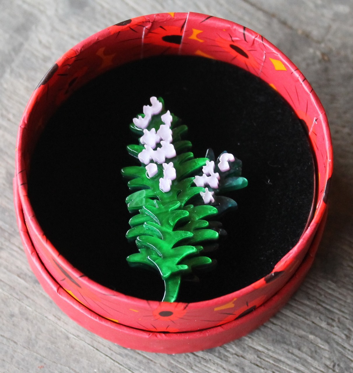 Erswtilder Mini Brooch - Lest We Forget (Rosemary) - morpeth antique centre hunter valley lest we forget ANZAC rosemary flowers world war one two enamel pin