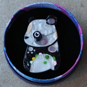 Erstwilder Brooch – The Patient Panda