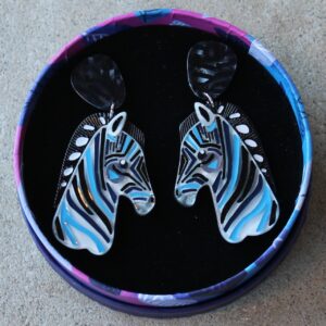 Erstwilder Earrings – The Zealous Zebra