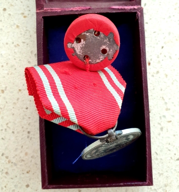 Silver Membership Medal of the Japanese Imperial Red Cross Society - morpeth antique centre hunter valley militaria Japan silver membership of the imperial red cross society world war two