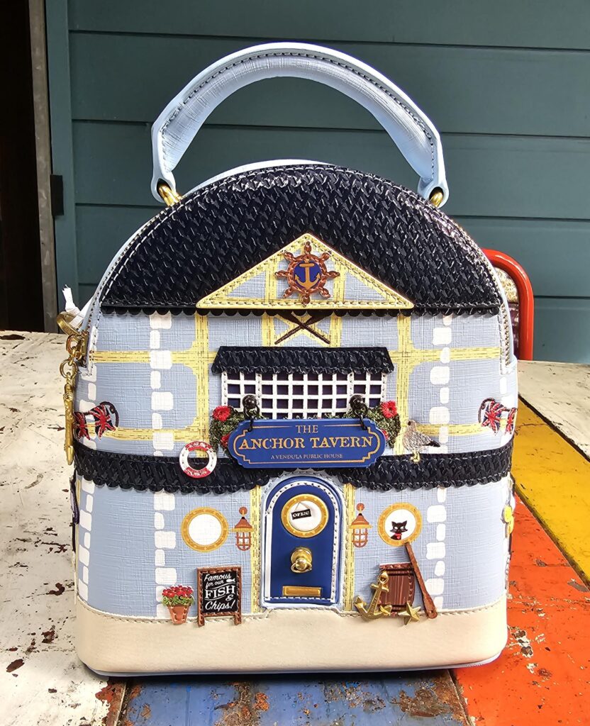Sac à Dos Vendula London 2024 - Modèle ANCHOR TAVERN, édition Limitée, Bleu Ciel/marine - Neuf Avec étiquettes