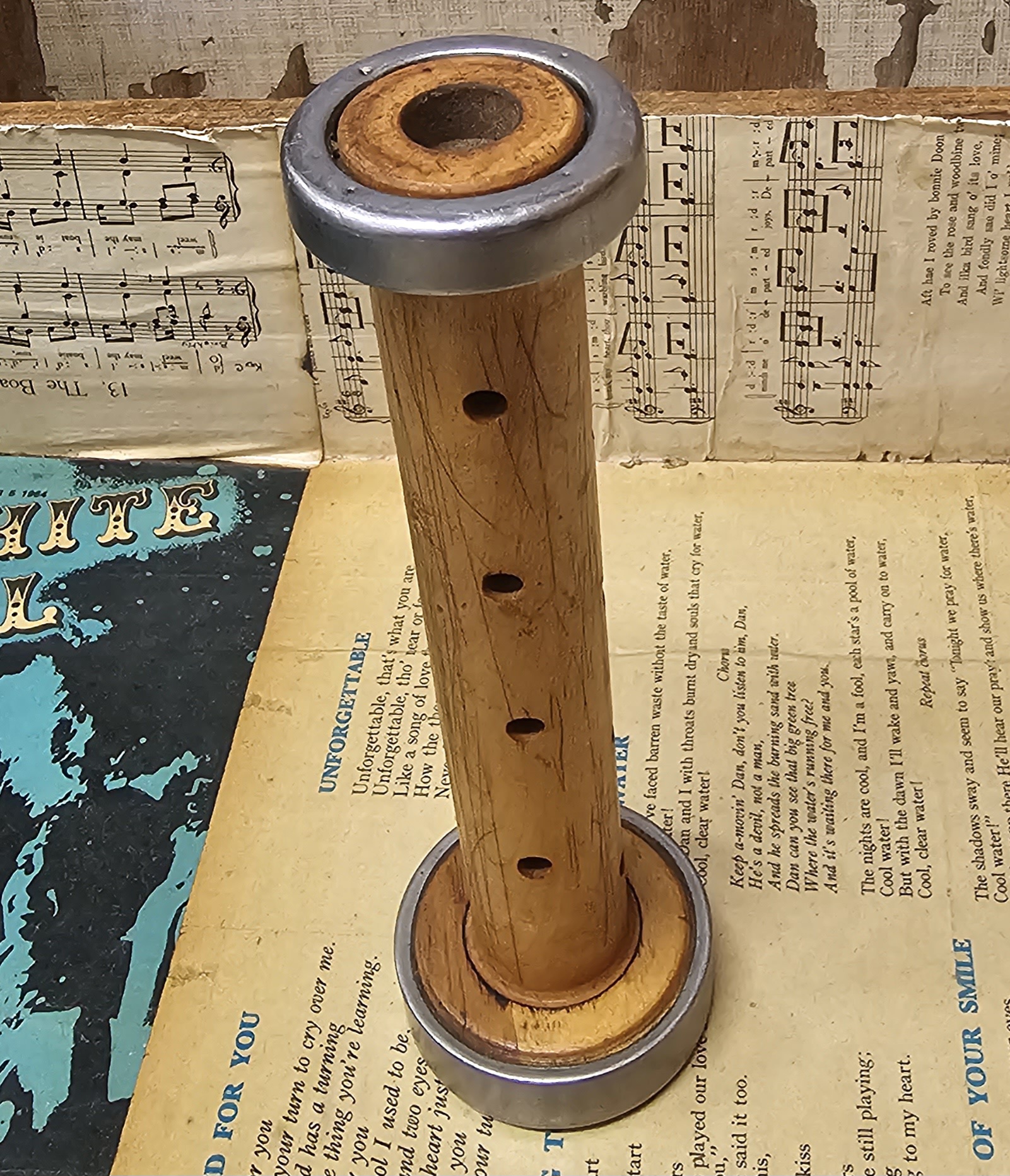 Bobbin - Steamer - morpeth antique centre hunter valley industrial textile bobbin wooden metal england canada america shuttle ratchet banded vintage antique quill world of book story of published 1995 perforated steamer twister