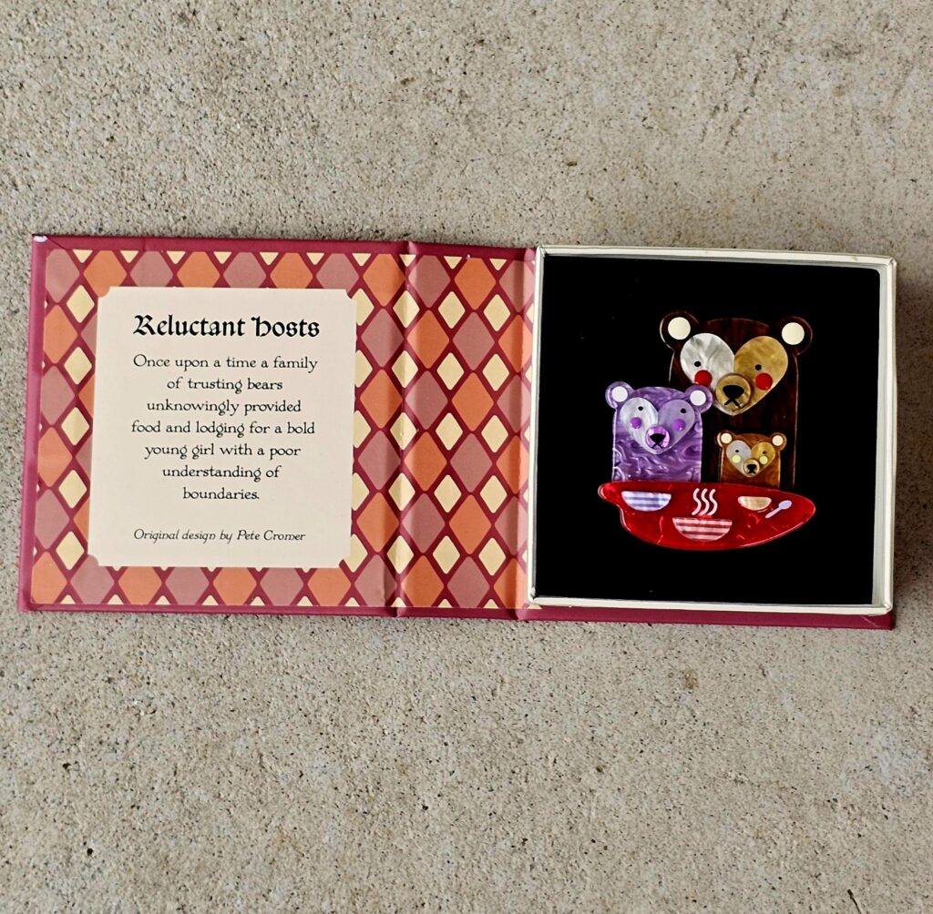Erstwilder Brooch Reluctant Hosts The Three Bears Campbells 