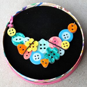 Erstwilder Necklace – Cute as a Button
