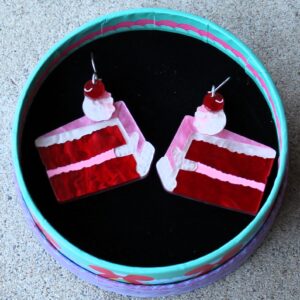 Erstwilder Earrings – Romance Isn’t Dead Cake
