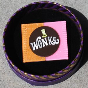 Erstwilder Brooch – Willy Wonka Bar