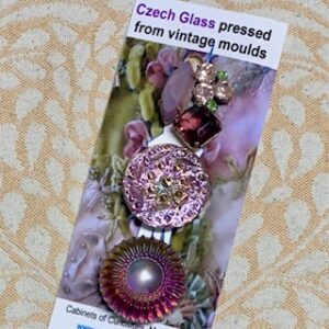 Czech Glass Vintage Buttons x 3 (code 739)