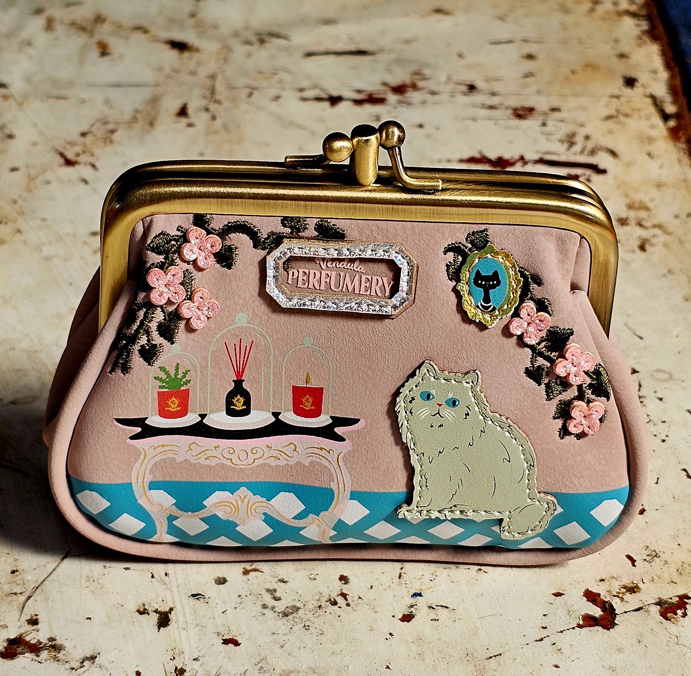 Vendula Clip Coin Purse - Perfumery - morpeth gift gallery hunter valley region vendula london vegan handbag shop store front perfumery bella everly hollis grace grab square wallet key coin purse zip mini callaway pouch phone flip universal clipper shopper