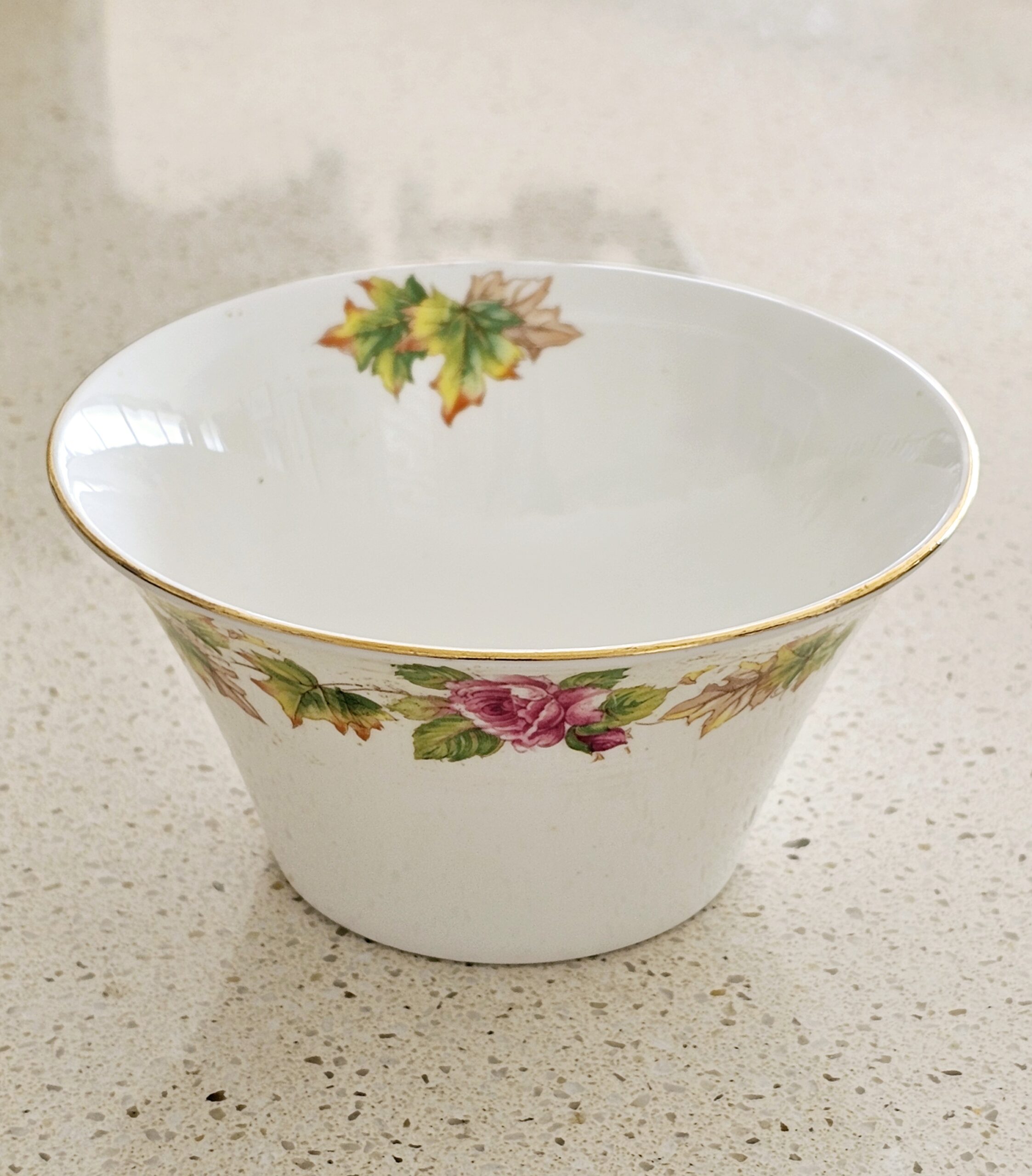 Shelley Bowl 1920's - morpeth antique centre hunter valley region shelly dainty royalty cup saucer plate trio roses and grape vine ivy leaves leaf maple open sugar bowl