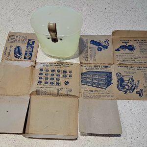 Capstan Bait Bucket & Box