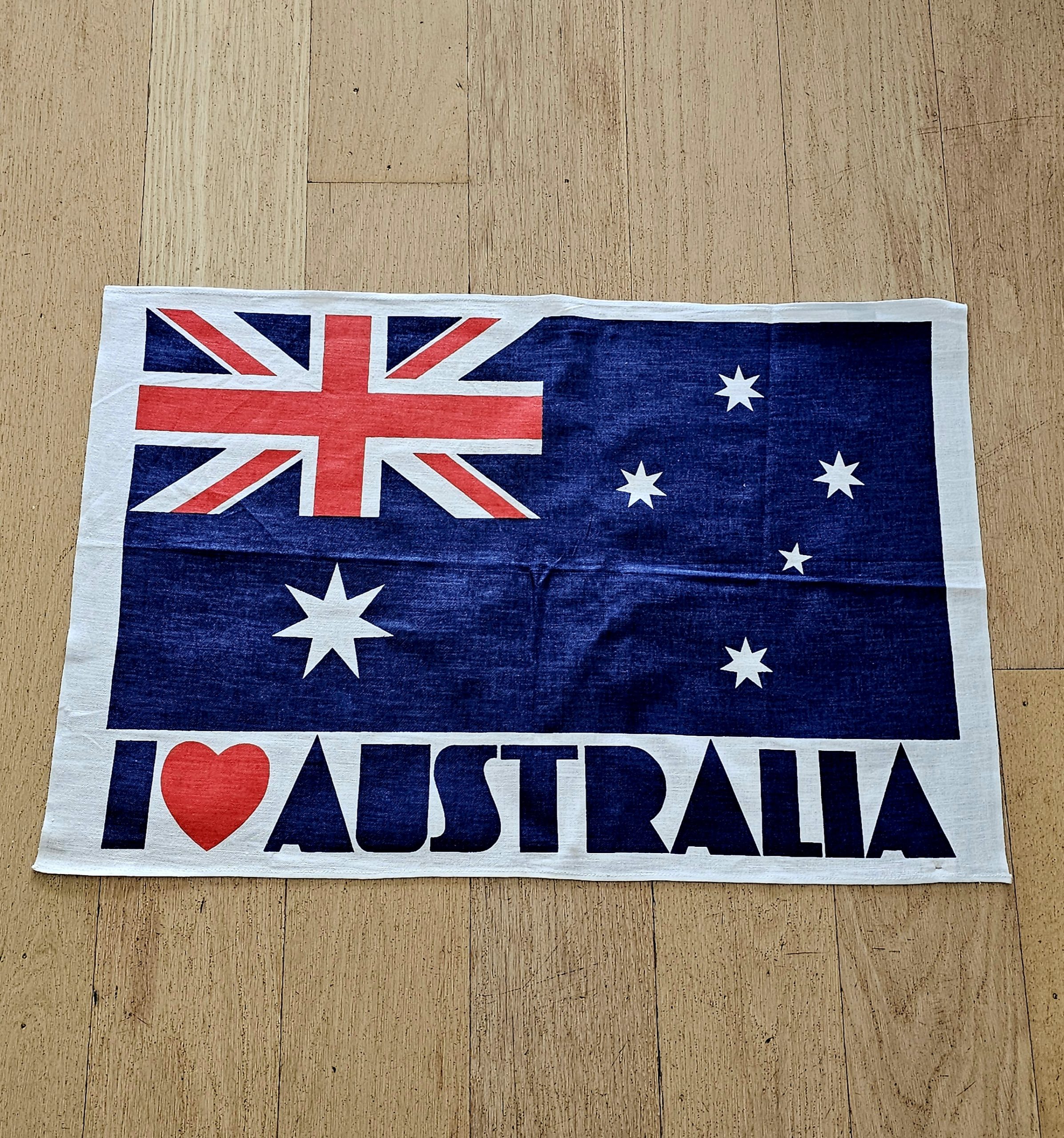 Teatowel - I Love Australia - morpeth antique centre hunter valley region cotton linen tea towel table cloth road trip souvenier i love australia