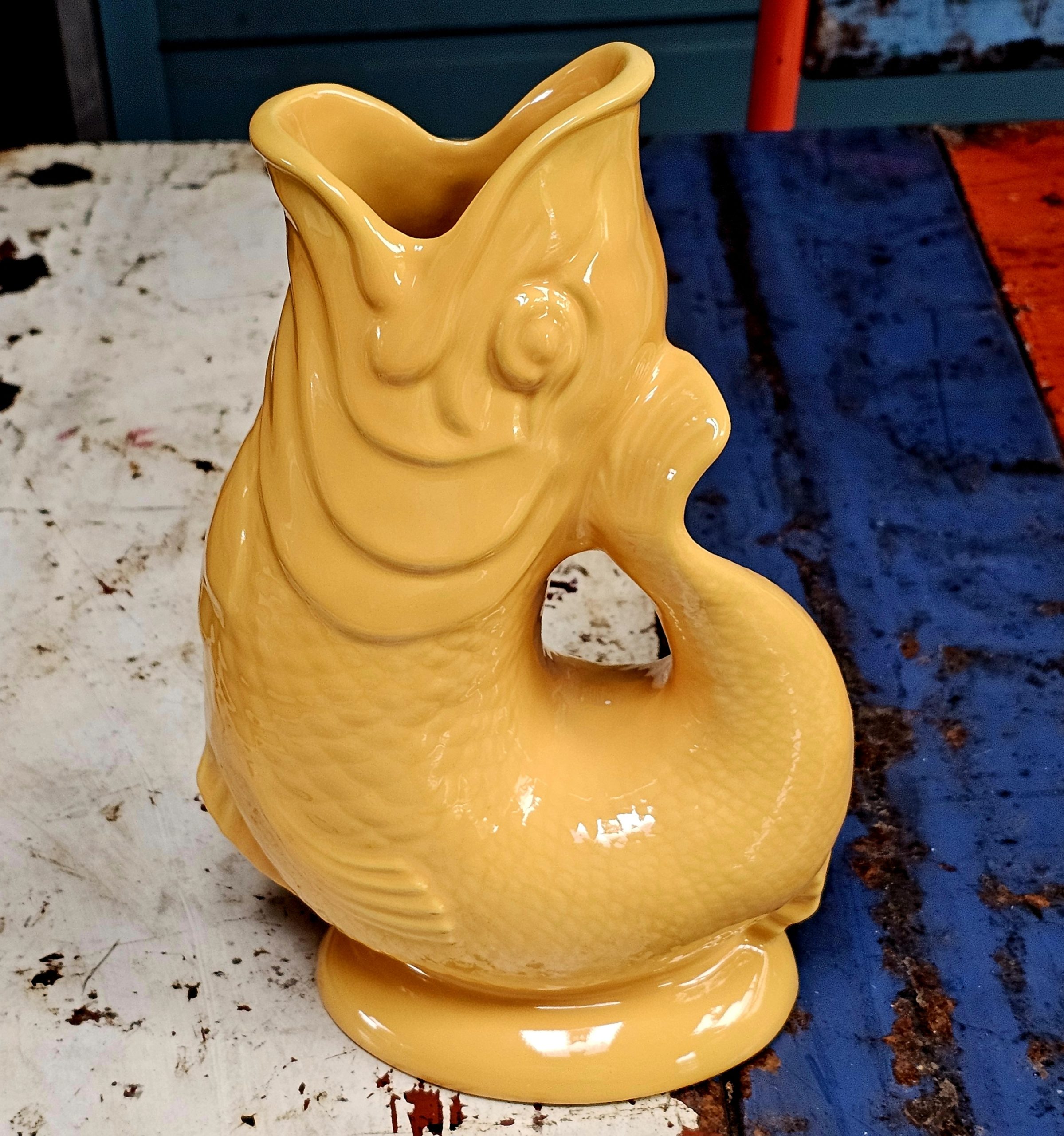 Gluggle Jug - Yellow - morpeth gift gallery antique centre hunter valley region wade ceramics devon cornwall pottery ceramic gluggle jug novelty fish gurgling sound when liquid water poured