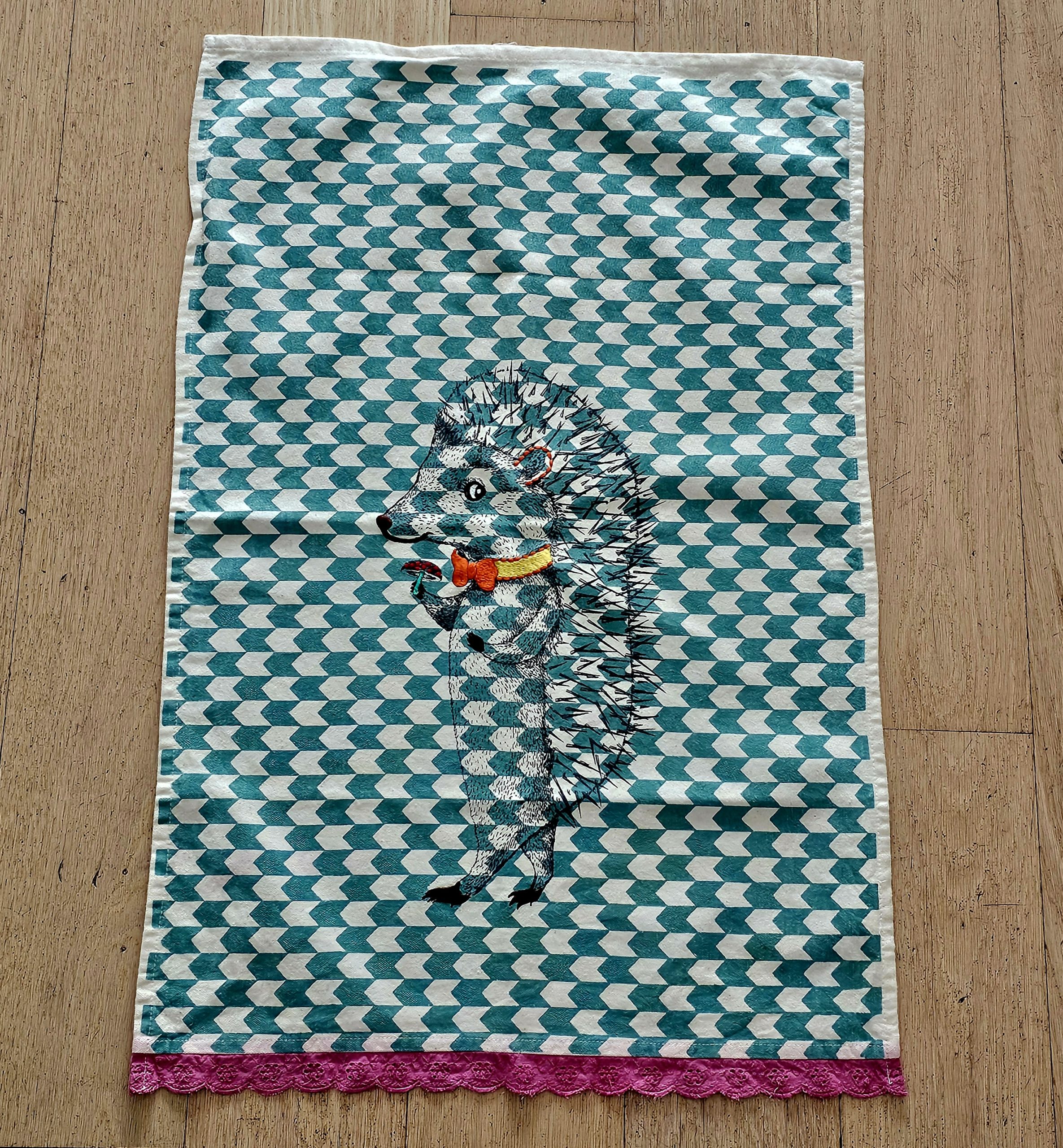 Teatowel - Hedgehog - morpeth antique centre hunter valley region vintage pre loved linen cotton souvenier holiday road trip tea towel hedgehog harry hartog