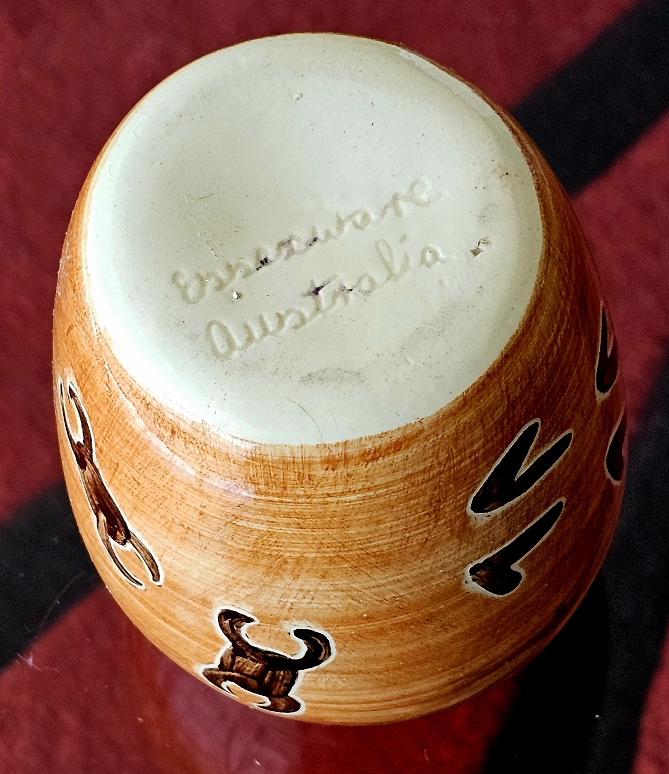 Australian Pottery Vase - morpeth antique centre hunter valley region vintage essexware pottery ceramic vase australia