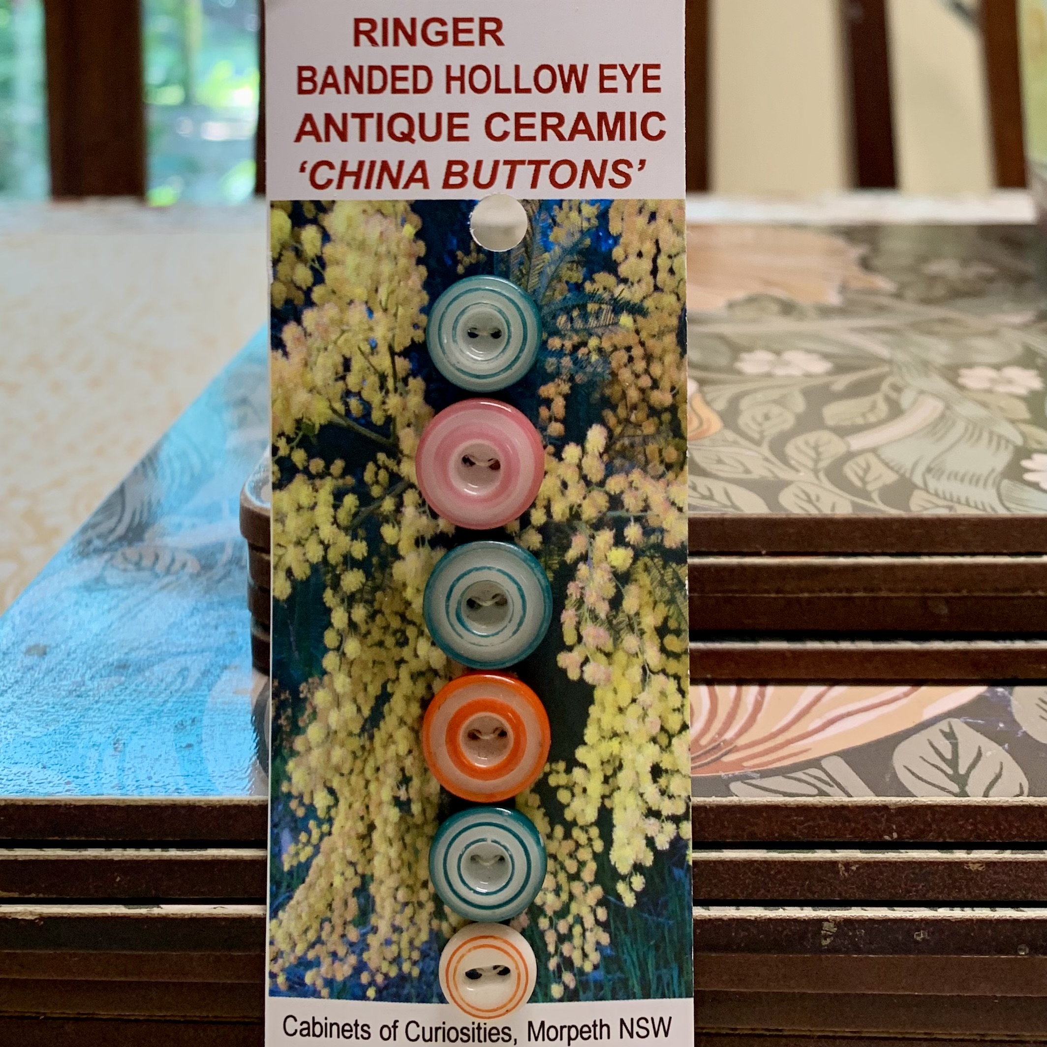 Ringer, 6 china buttons (code 004) - Morpeth Antique Centre NSW Buttons Chinas Ringer