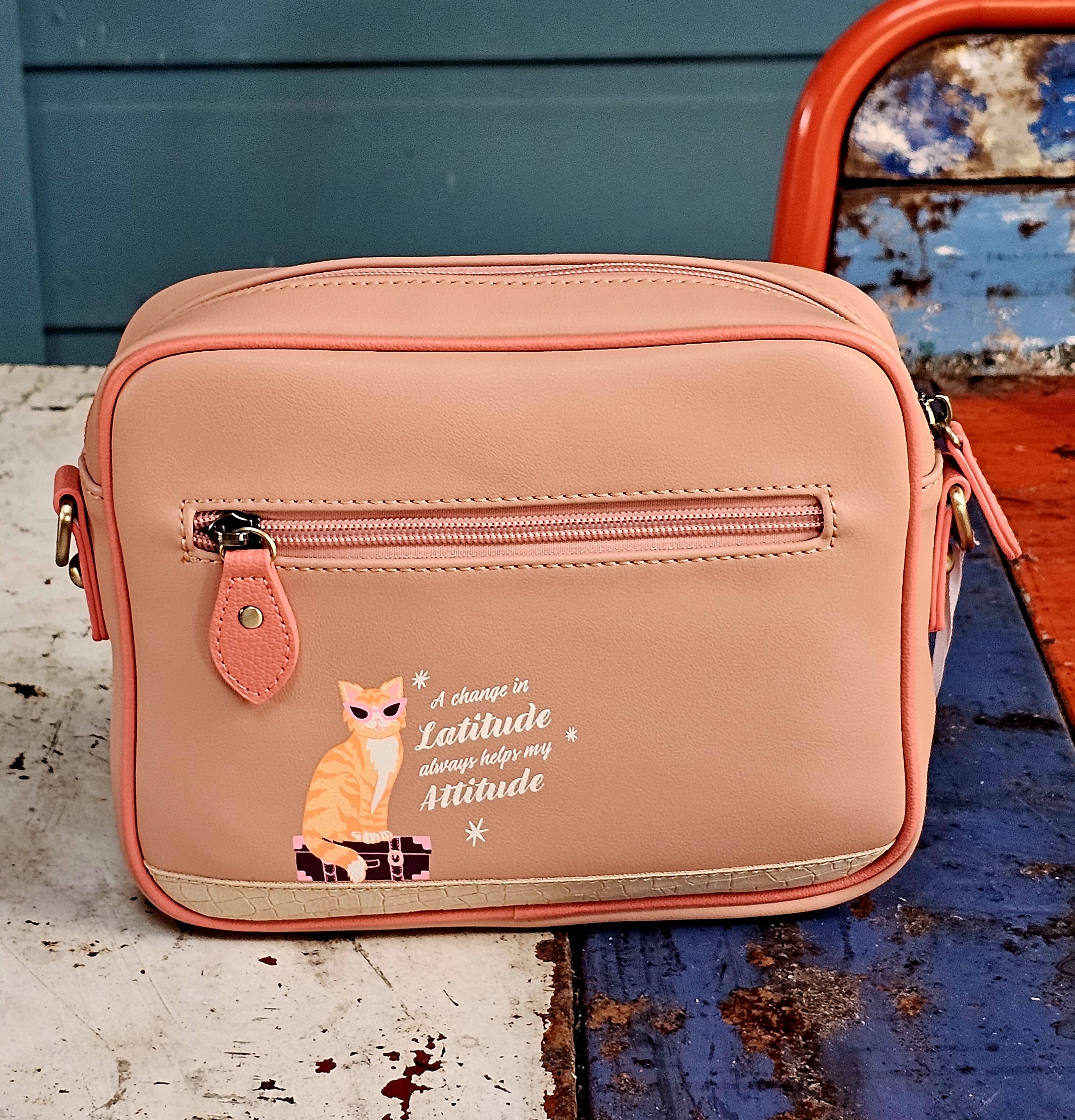 Vendula Bea Bag - Voyage Travel Shop - morpeth antique centre hunter valley region vendula london collectable grab grace phone pouch kate card coin zip wallet purse handbag florist flower posies patisseries shop store travel shop store