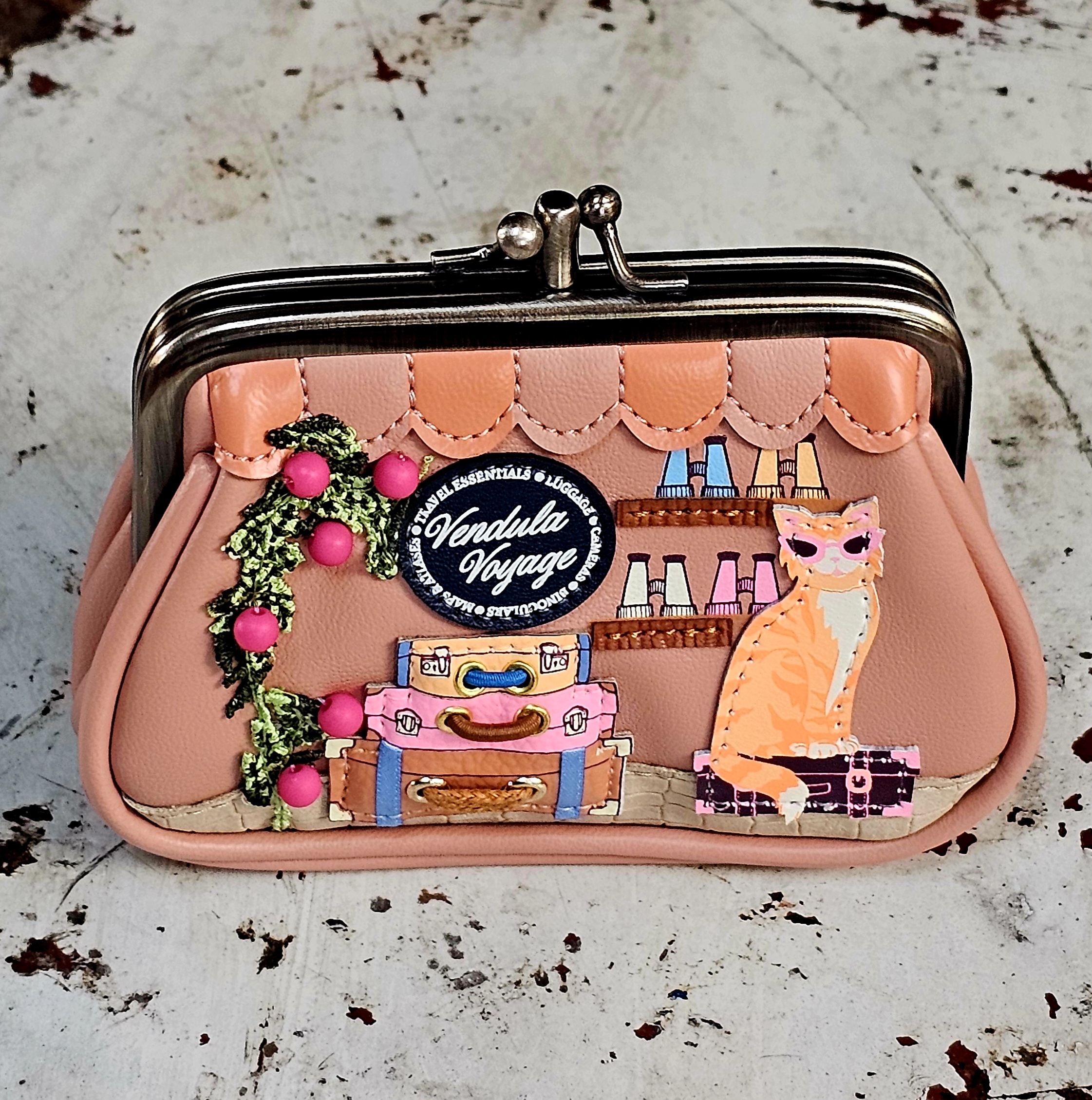 Vendula Clip Coin Purse - Voyage Travel Shop - morpeth antique centre hunter valley region vendula london collectable grab grace phone pouch kate card coin zip wallet purse handbag florist flower posies patisseries shop store travel