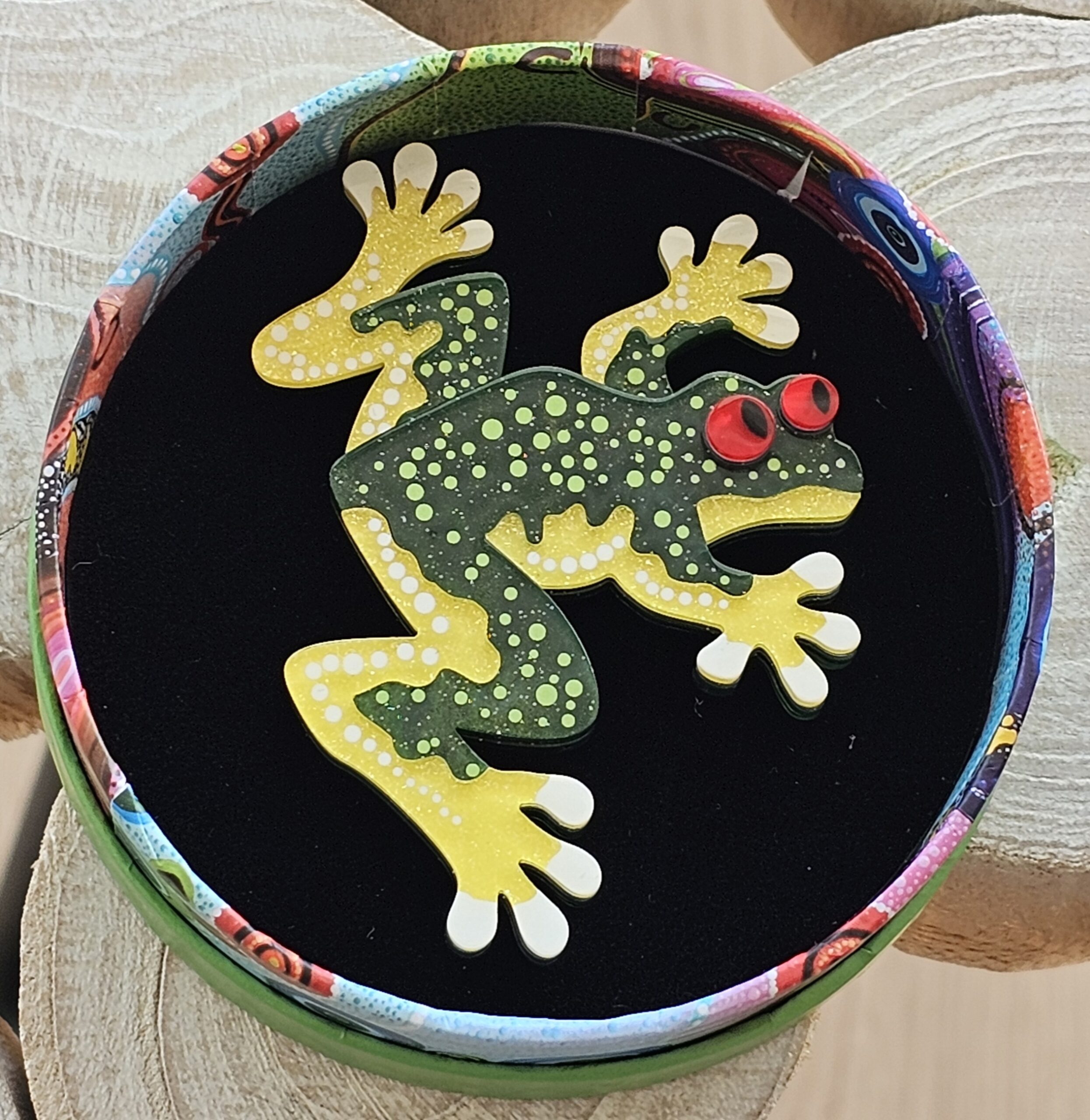 Erstwilder Brooch - Tjawan Ritjinguthinha (Frog Dreaming) - morpeth antique centre hunter valley region erstwilder brooch earrings necklace hair clip indigenous art design dot painting brooke sutton flora fauna australian bird animal yaunati tjawan ritjinguthinha frog dreaming green tree