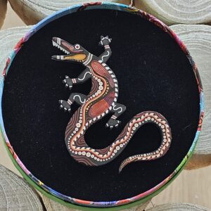 Erstwilder Brooch – Yurtu Yurtu (Crocodile)