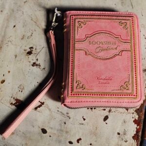 Vendula Coin Purse – Bookshelf