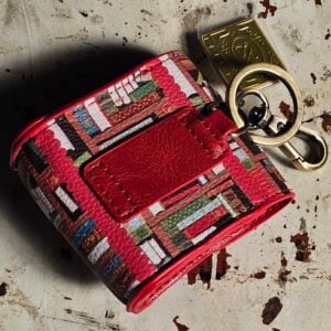Vendula Keychain Pouch – Bookshelf