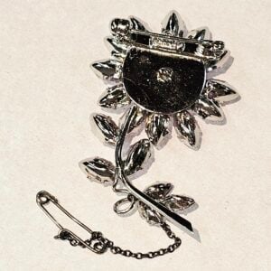Flower Brooch by Jewel Crest