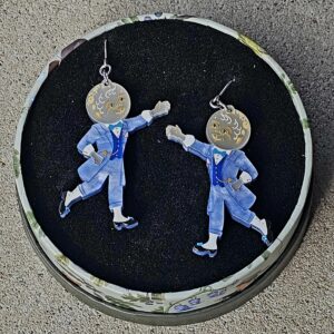 Erstwilder Earrings – Moonface