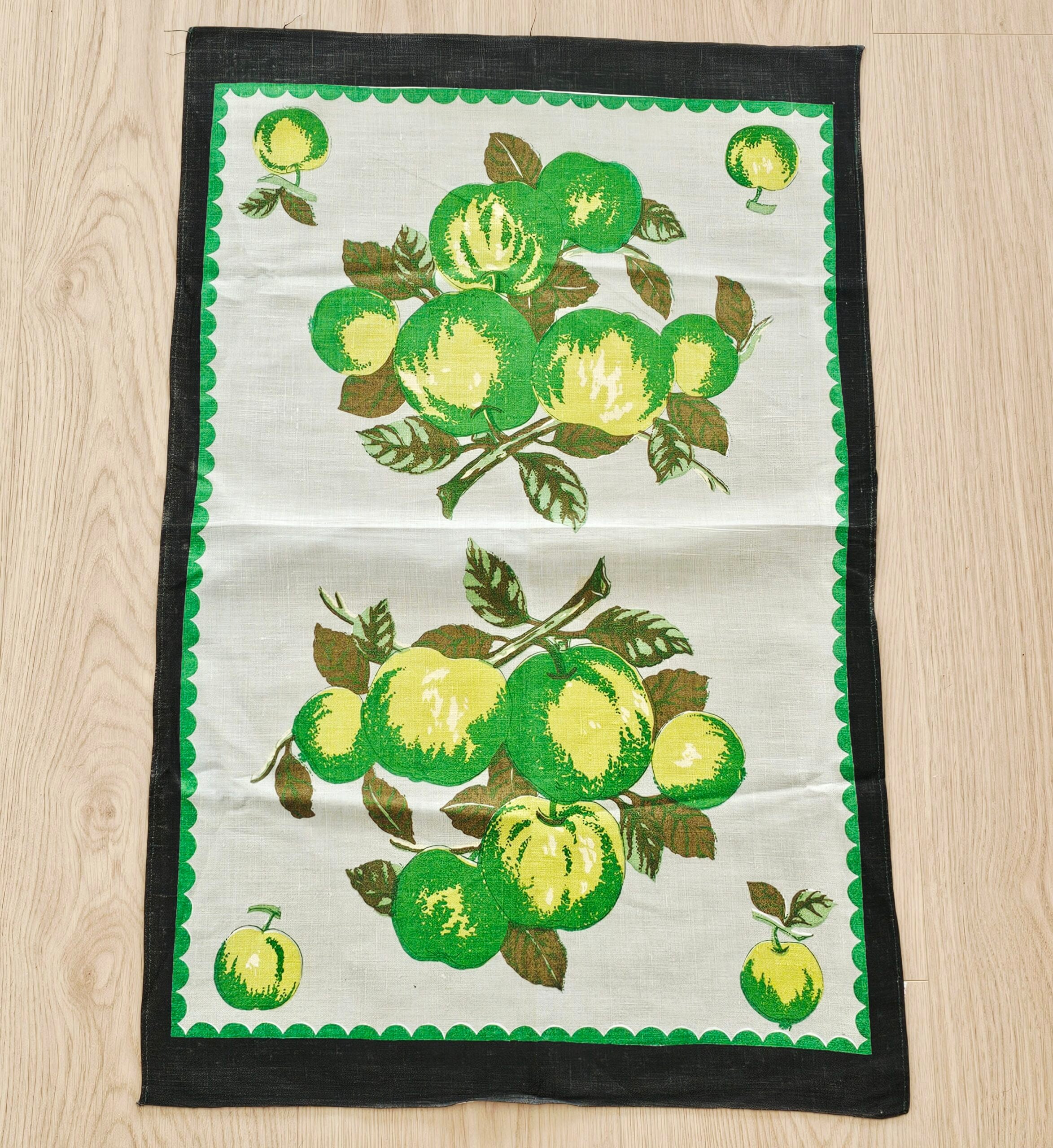 Teatowel - Green Apples - morpeth antique centre hunter valley region vintage tea towel kitchen cotton linen road trips green apples