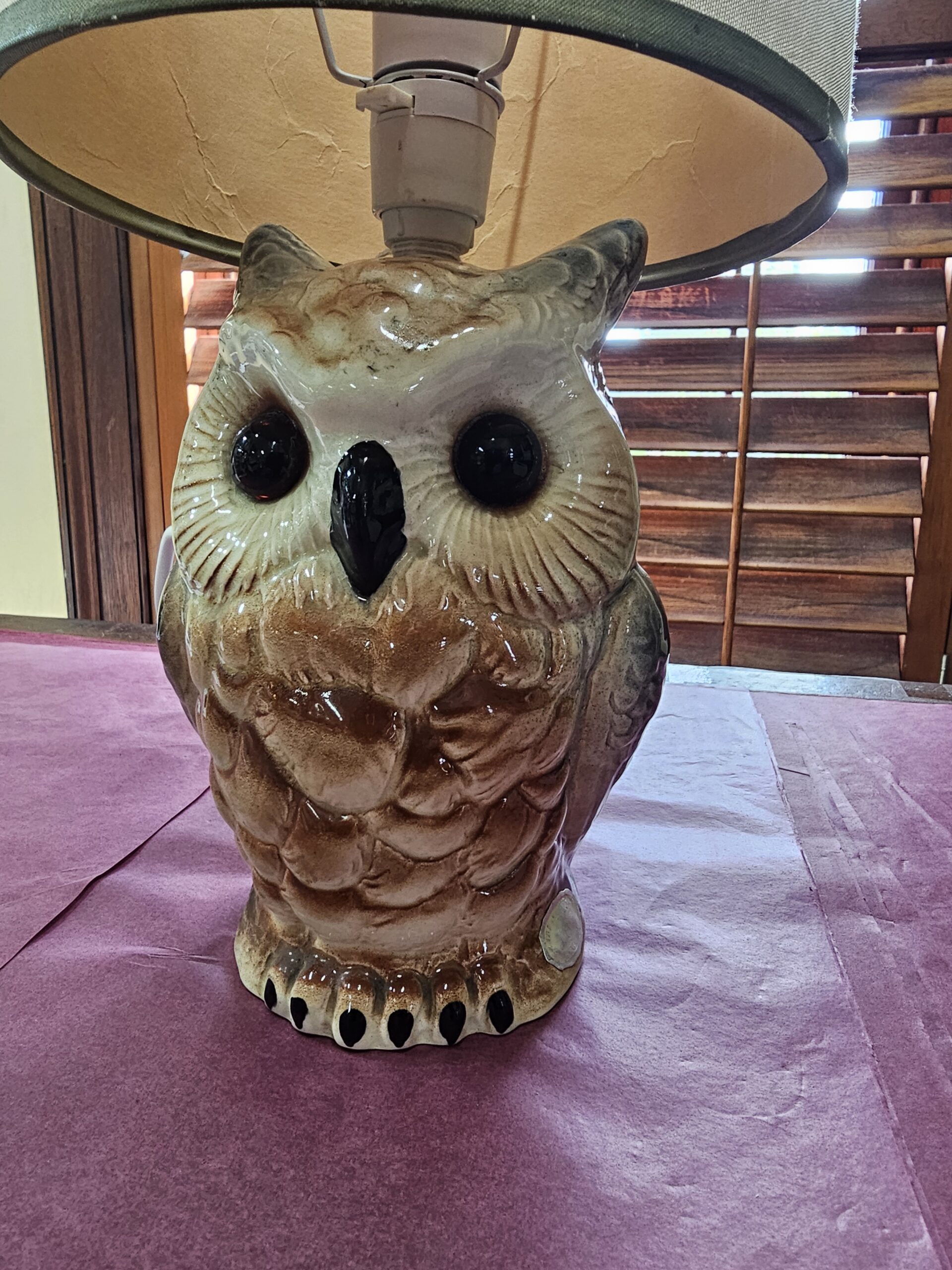 Wembley Ware Lamp - Morpeth Antique centre hunter valley region owl lamp wembley ware australian pottery western australia western australian pottery ceramic lamp barn owl snowy brown vintage