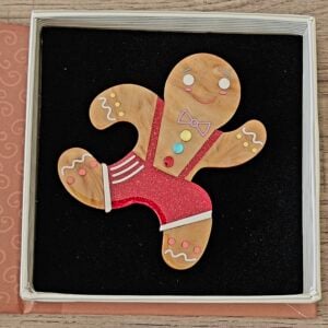 Erstwilder Brooch – Catch Me If You Can