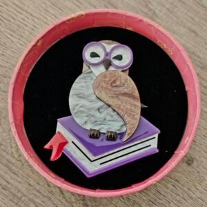 Erstwilder Brooch – Studious Snow Owl