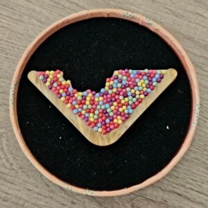 Erstwilder Brooch – Fairy Bread