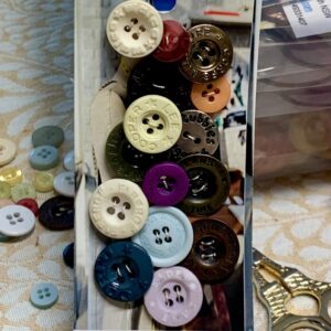 Tailor Buttons x 14 (code 872)