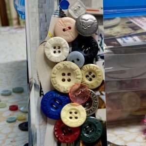 Tailor Buttons x 14 (code 873)