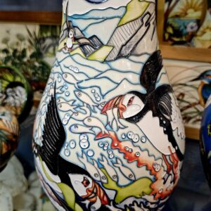 Moorcroft Pottery vase – Skomer Island Puffins