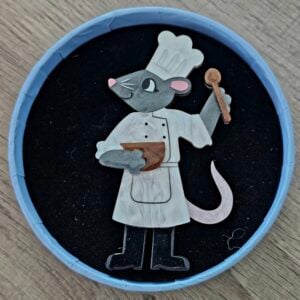 Erstwilder Brooch – Chez Raton