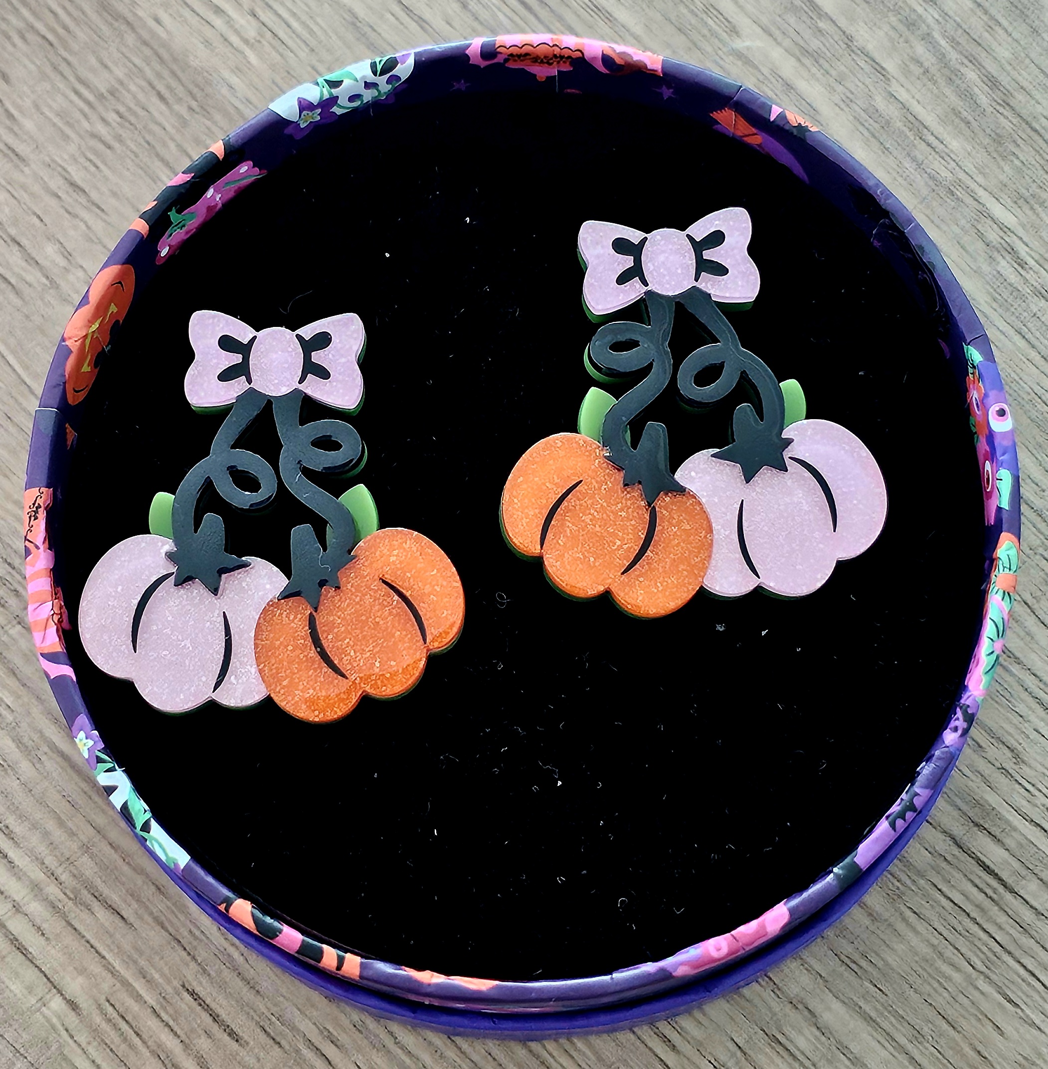 Erstwilder Earrings - Pair O'Pumpkins - morpeth antique centre hunter valley region erstwilder collectable earrings necklace halloween midnight mischief spooky brooch mini out of the shadows pair o pumpkins