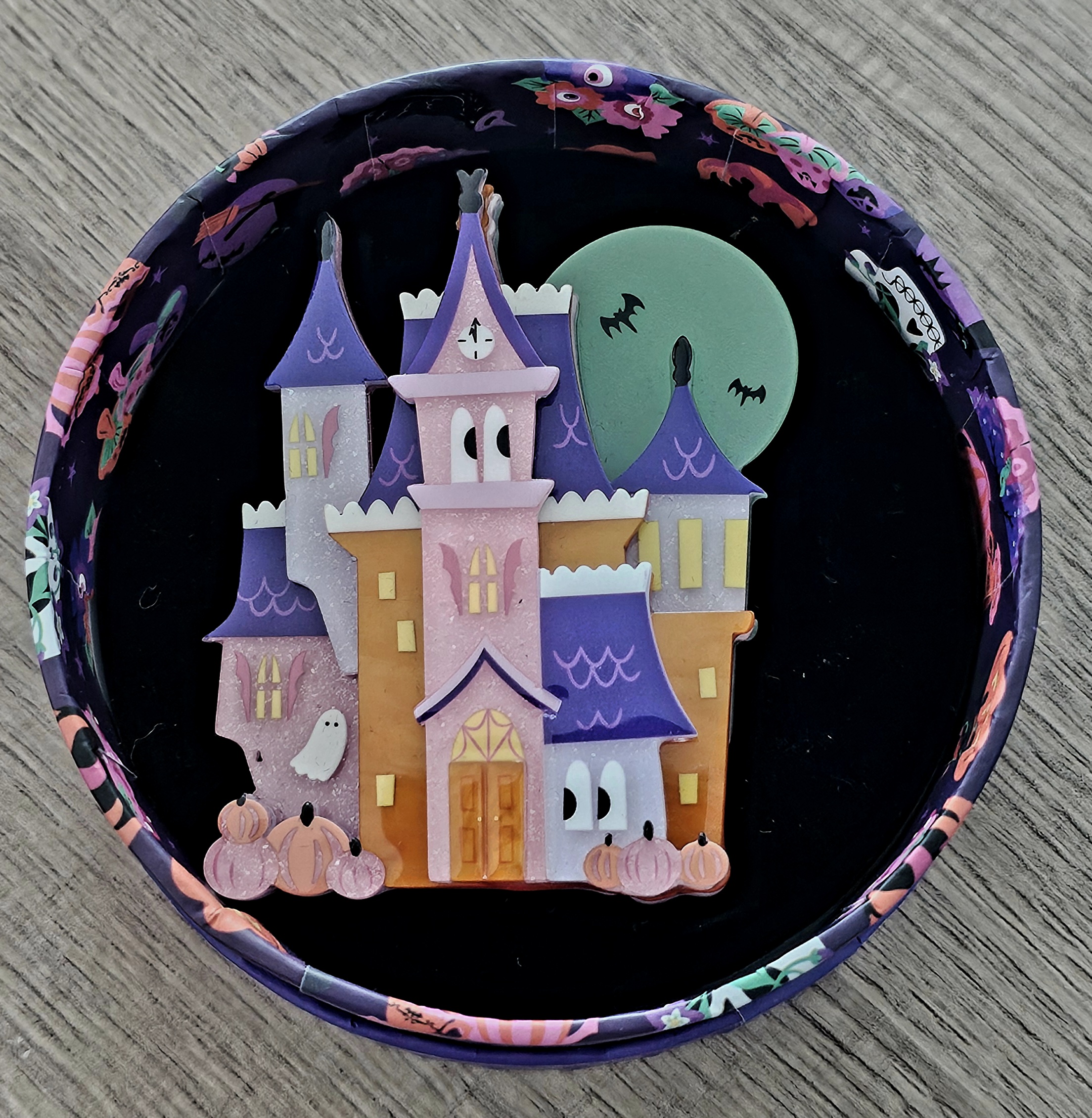 Erstwilder Brooch - Haunted Hideaway - morpeth antique centre hunter valley region erstwilder collectable earrings necklace halloween midnight mischief spooky brooch mini out of the shadows haunted hideaway castle house