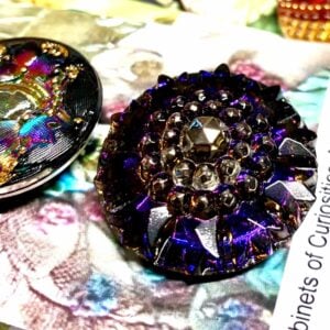 Czech Glass Buttons x 3 (code 450)