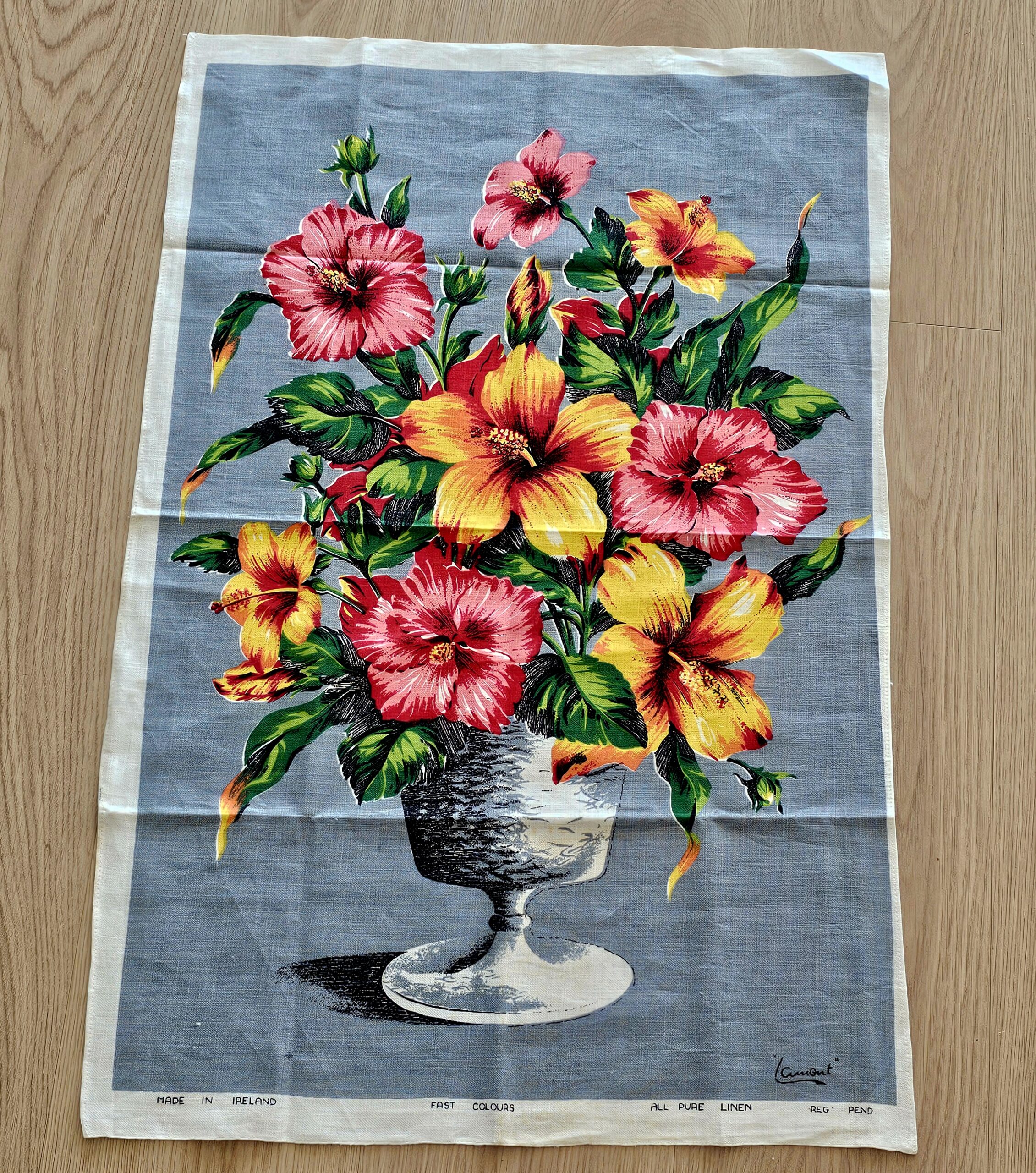 Teatowel - Hibiscus - morpeth antique centre hunter valley region vintage tea towel linen cotton roadtrip towns villages international hibiscus